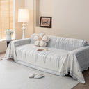 Jeté de Canapé Épais "Lignes Élégantes" – Un Style Intemporel.