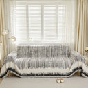 Jeté de Canapé Épais "Lignes Élégantes" – Un Style Intemporel.