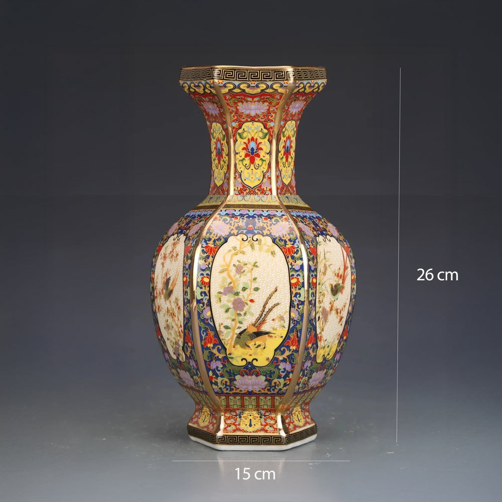 Vase en Céramique Émaillée – Motifs Impériaux, Édition Prestige