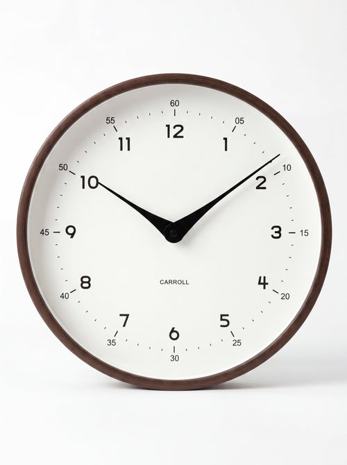 Runde Holzoptik-Wanduhr Arlo